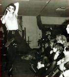 Fad_Gadget,_Collapsing_New_People,_on_stage.jpg